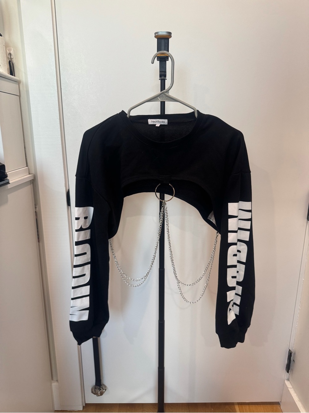 iheartraves “riddim” shrug with chains